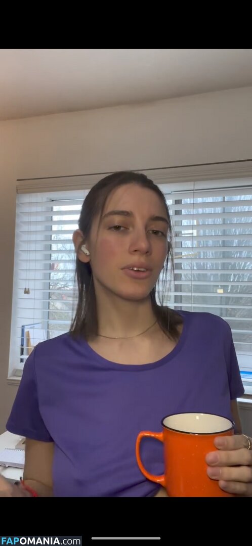 Emily Winterfell / emilysylraa / emilywinterfell / emilyxvirel / emilyxvirel... Nud OnlyFans  Fotografie scursă #3