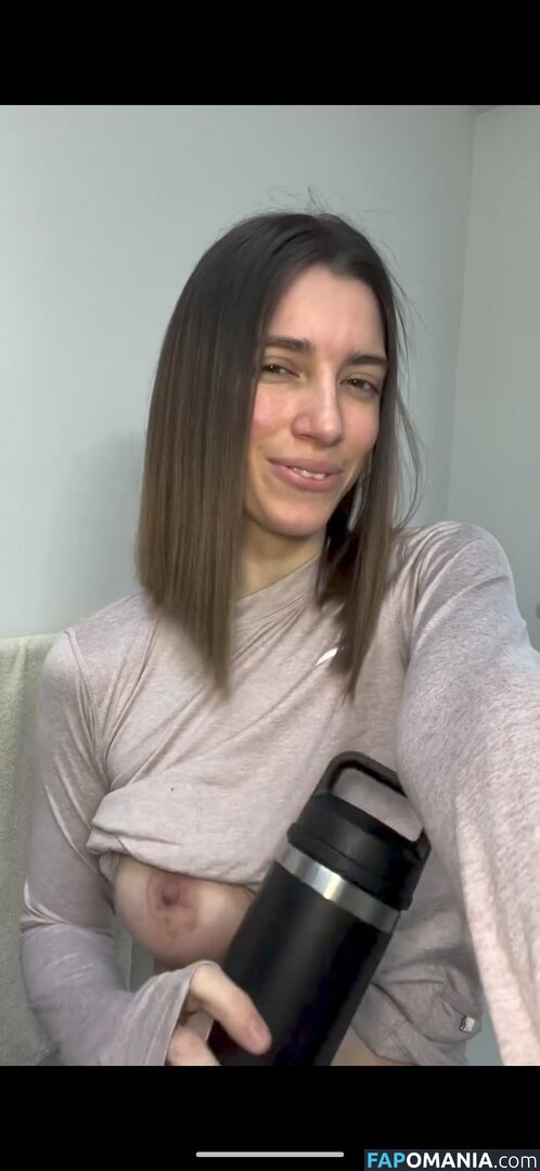 Emily Winterfell / emilysylraa / emilywinterfell / emilyxvirel / emilyxvirel... Nud OnlyFans  Fotografie scursă #11