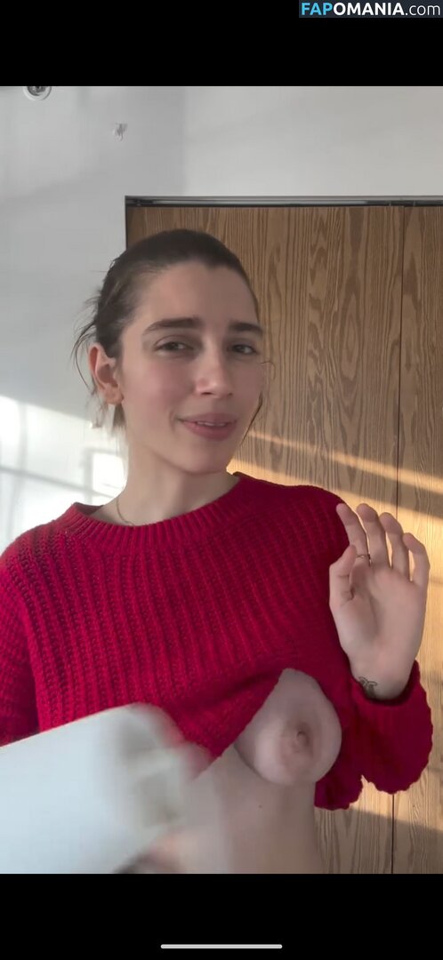 Emily Winterfell / emilysylraa / emilywinterfell / emilyxvirel / emilyxvirel... Nud OnlyFans  Fotografie scursă #13