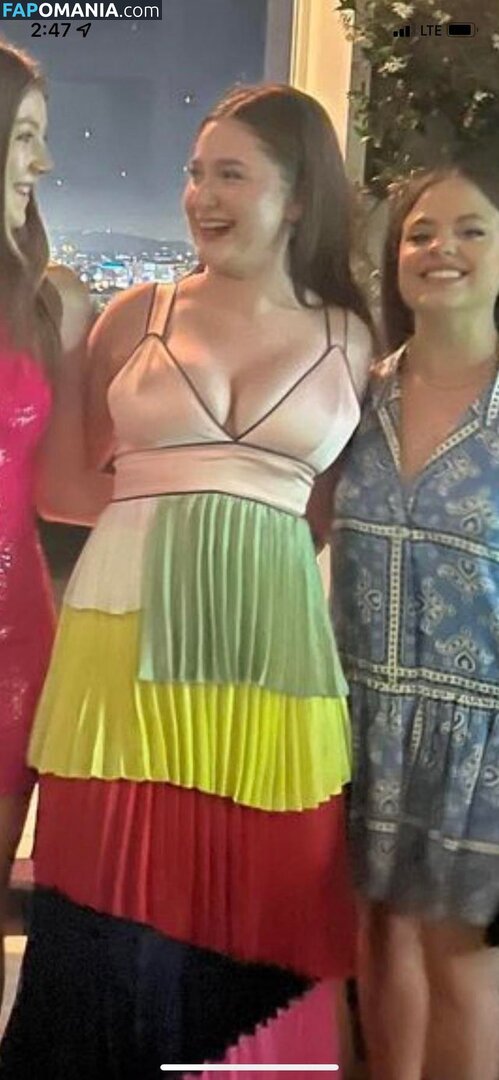 Emma Kenney / EmmaRoseKenney / emmakenney Nud OnlyFans  Fotografie scursă #357