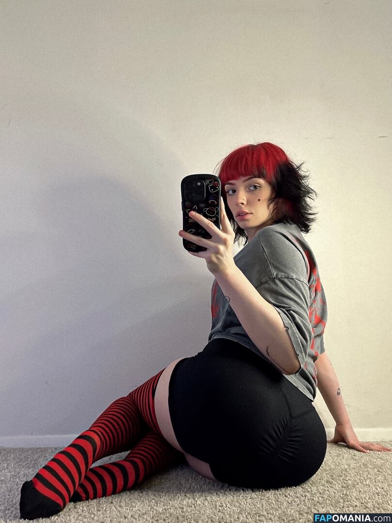 Emma Langevin / emmalangevin / emmalangevinxo Nud OnlyFans  Fotografie scursă #127