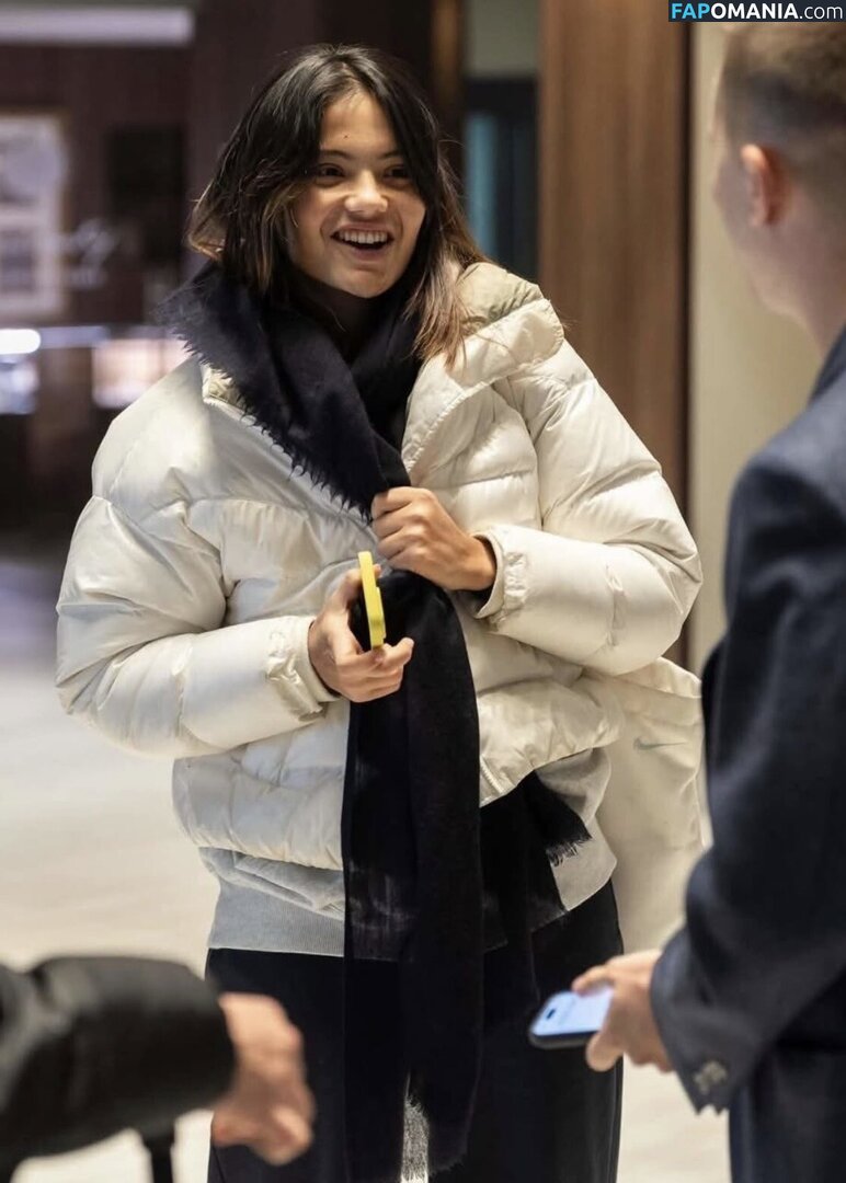 Emma Raducanu / EmmaRaducanu Nud OnlyFans  Fotografie scursă #295