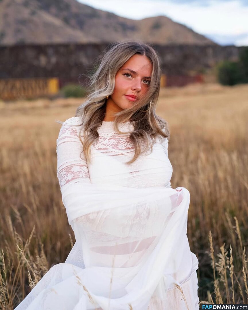 Emmi Butler / emmilaurie Nud OnlyFans  Fotografie scursă #4