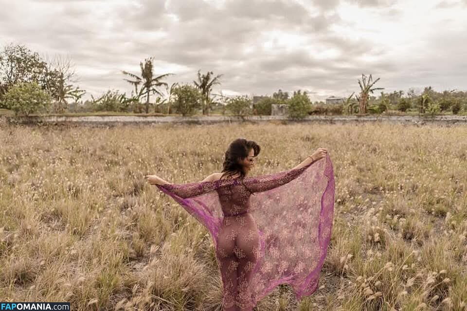 Emmily Gilbert / emmily.gilbert / https: Nud OnlyFans  Fotografie scursă #3
