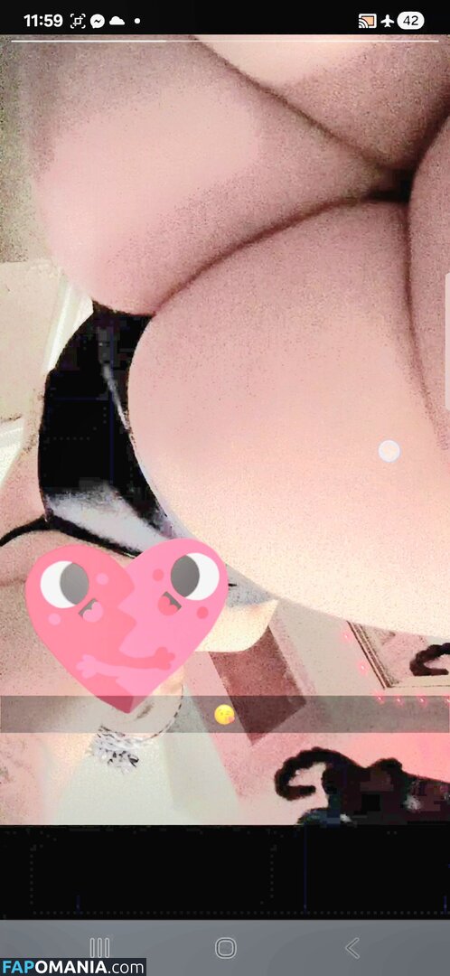 Emily Carr / Emuliyah Ayles / emarie4002 Nud OnlyFans  Fotografie scursă #1