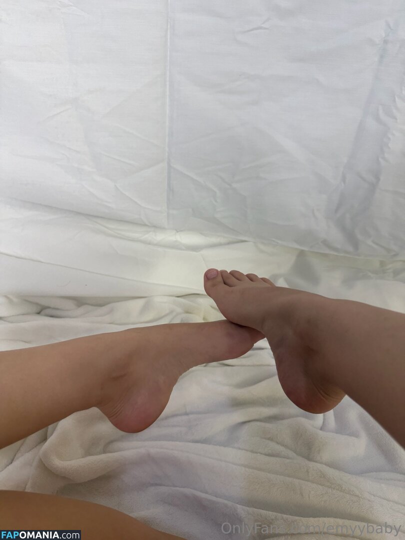 Emyybaby / emmiillyy.a Nud OnlyFans  Fotografie scursă #6
