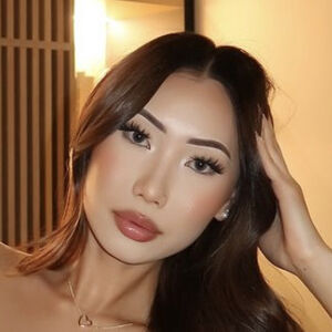 Ena Lor Hmong