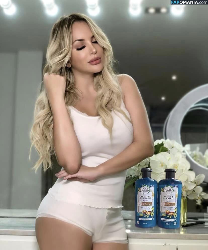 Erika Velez Nud OnlyFans  Fotografie scursă #2