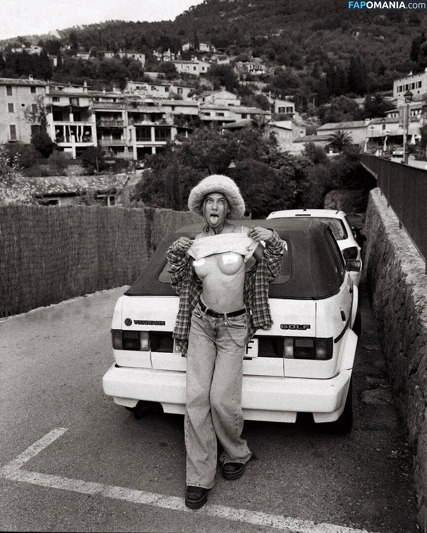 _estela_tessaro / estela / estelagomez / thirdeyewitchh Nud OnlyFans  Fotografie scursă #43