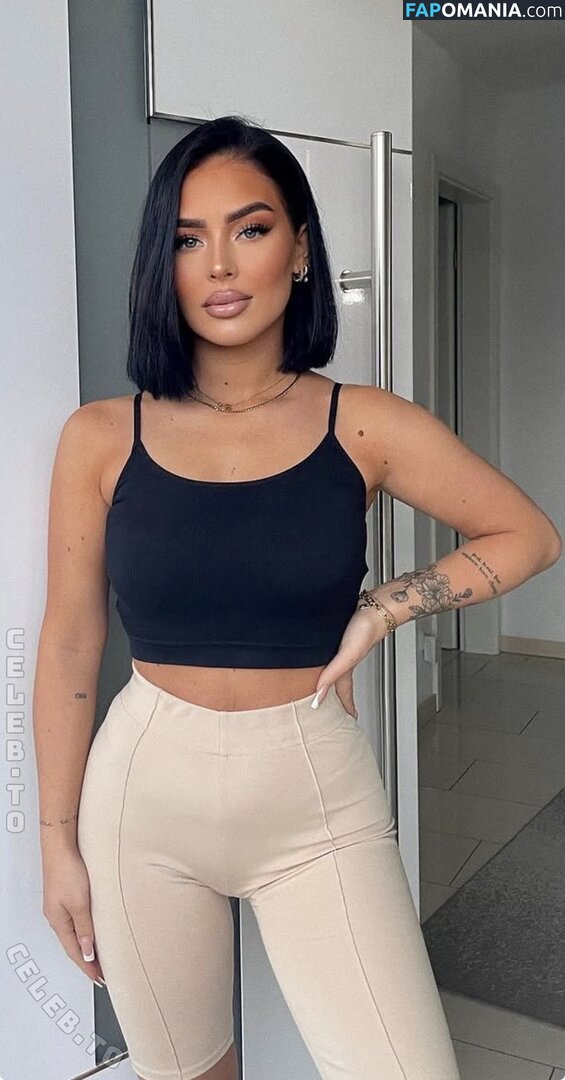 Estellakr Nud OnlyFans  Fotografie scursă #13