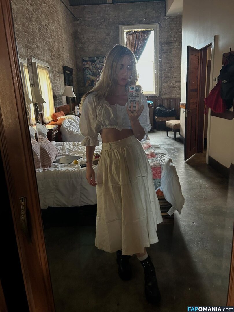 Esther Rose / estherrose001 / https: / therealestherrose Nud OnlyFans  Fotografie scursă #4
