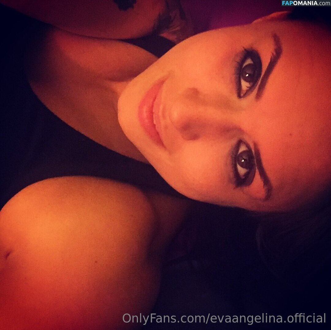 Eva Angelina / evaangelina.official / evaangelina.xoxo Nud OnlyFans  Fotografie scursă #18