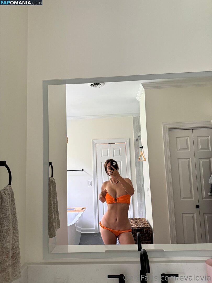 Eva Lovia / Fallinlovia / evalovia / https: Nud OnlyFans  Fotografie scursă #1731