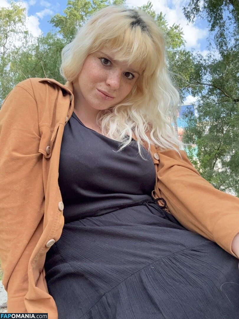 EveLinaIve / evelina / evelina-ive Nud OnlyFans  Fotografie scursă #8