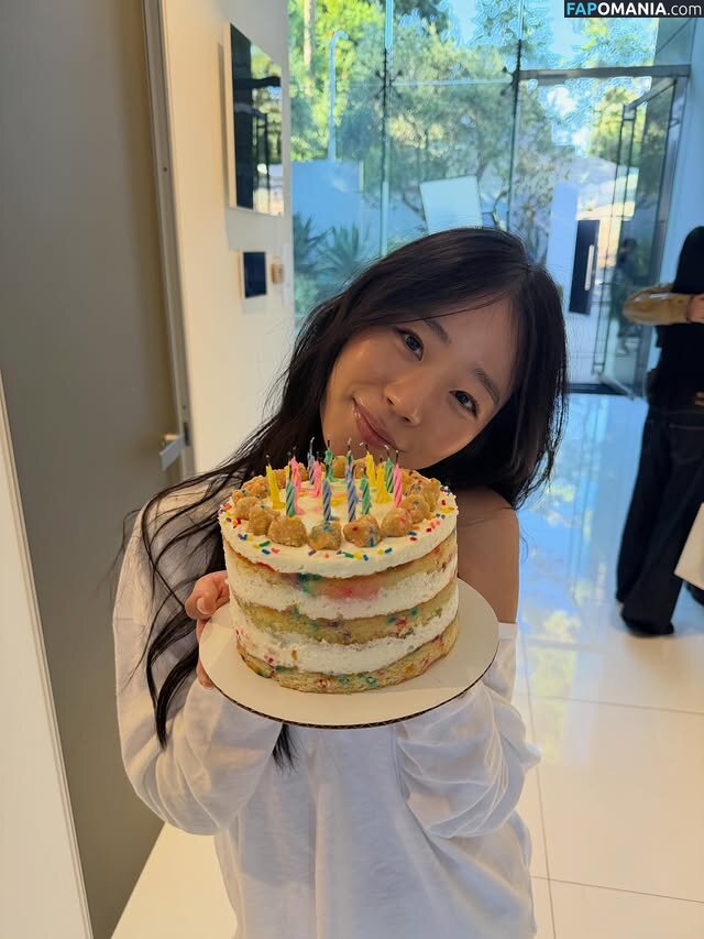 Evelyn Ha / eveee9 / hjevelyn Nud OnlyFans  Fotografie scursă #7