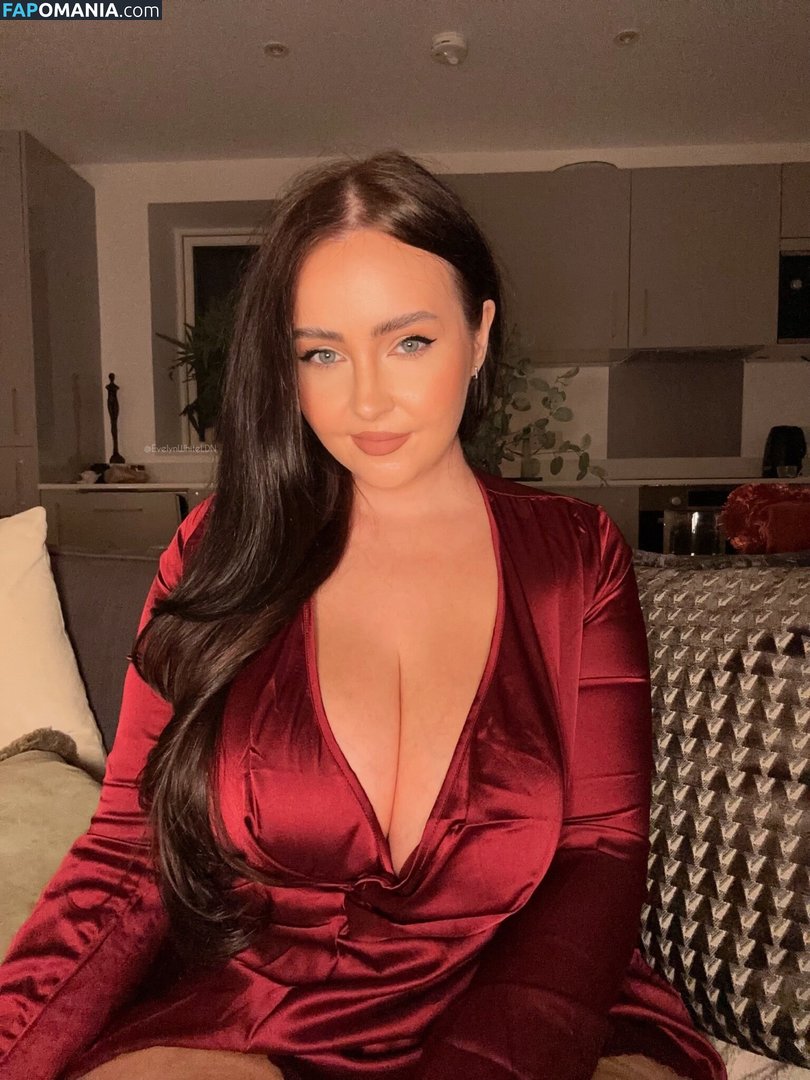 evelynwhite / evelynwhiteldn Nud OnlyFans  Fotografie scursă #51