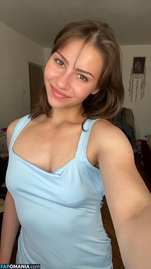 Evermoist Nud OnlyFans  Fotografie scursă #10