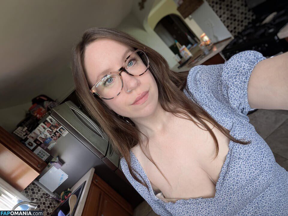 Extra_Nebula_7236 Nud OnlyFans  Fotografie scursă #2