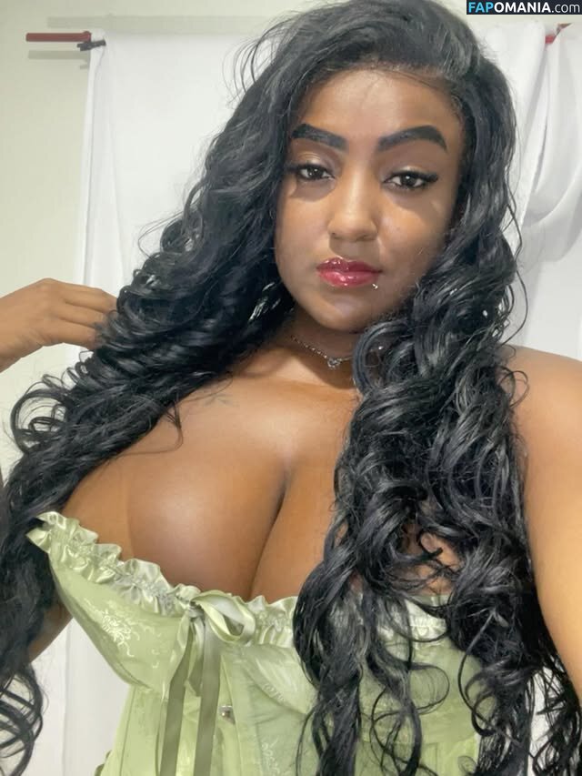 Faellaz12 / Rafaella Nogueira Nud OnlyFans  Fotografie scursă #2