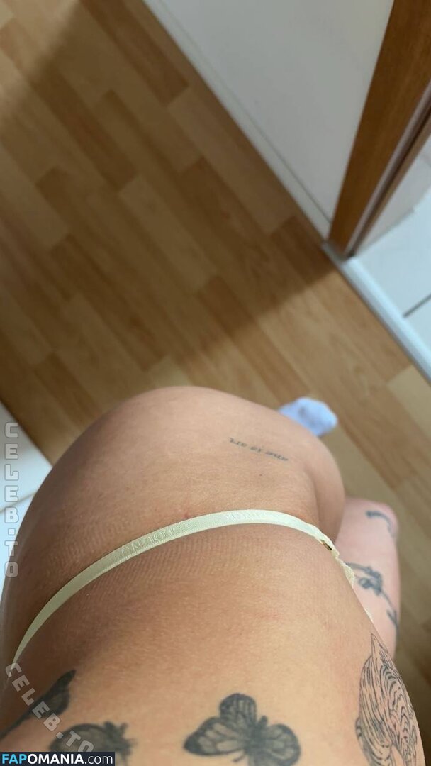 faey211 / l.izzie18 Nud OnlyFans  Fotografie scursă #1