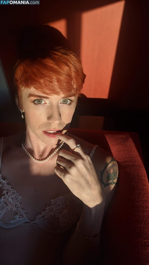 Faye Holloway / FayeHollowayOH / fayeholloway_ Nud OnlyFans  Fotografie scursă #3