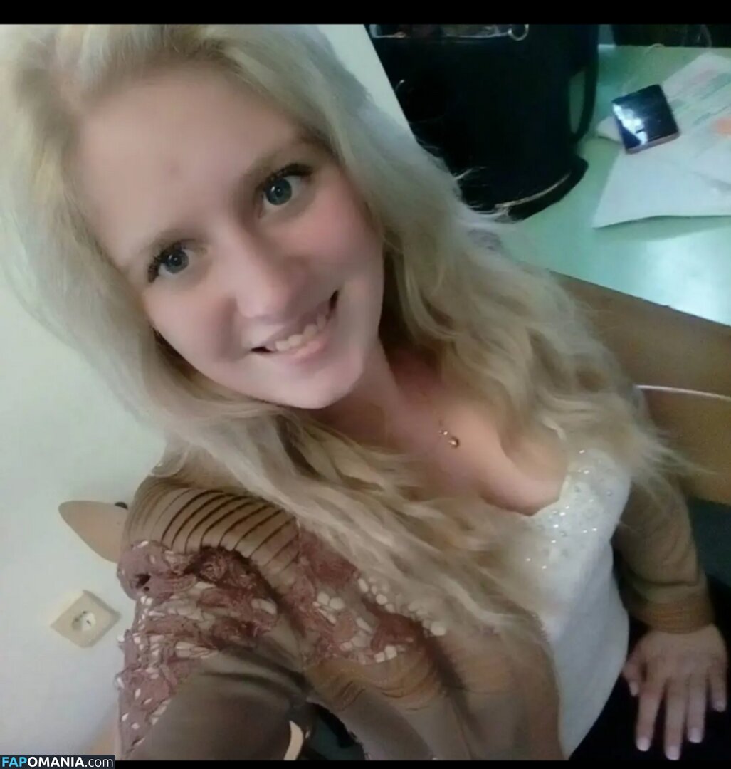 Fehérvári Lányok / Fejér Megyei / Székesfehérvári / sebestyenbianka1 Nud OnlyFans  Fotografie scursă #14