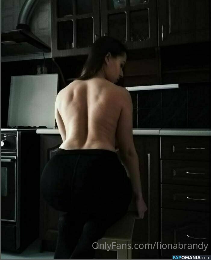 fionabrandy / husky_brandy8293 Nud OnlyFans  Fotografie scursă #4