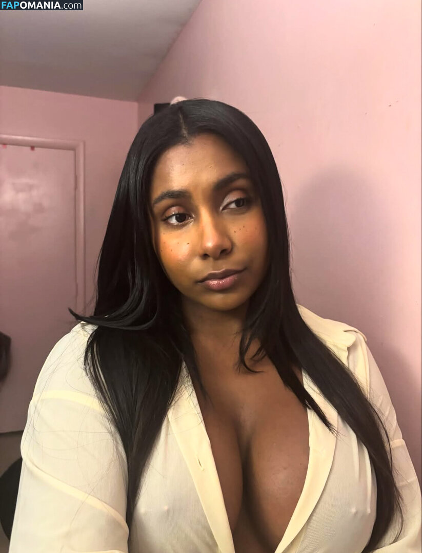 flo__pa Nud OnlyFans  Fotografie scursă #3