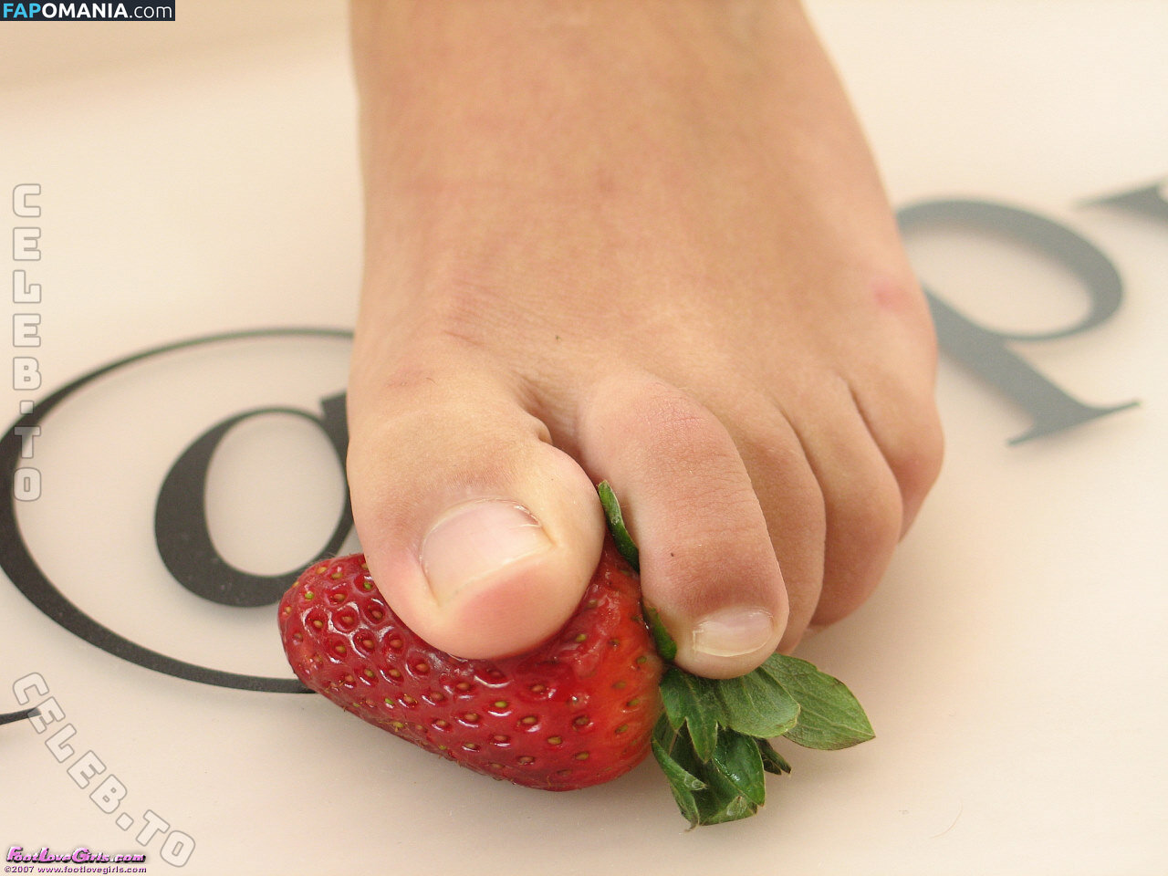 Footlovegirls Nud OnlyFans  Fotografie scursă #29