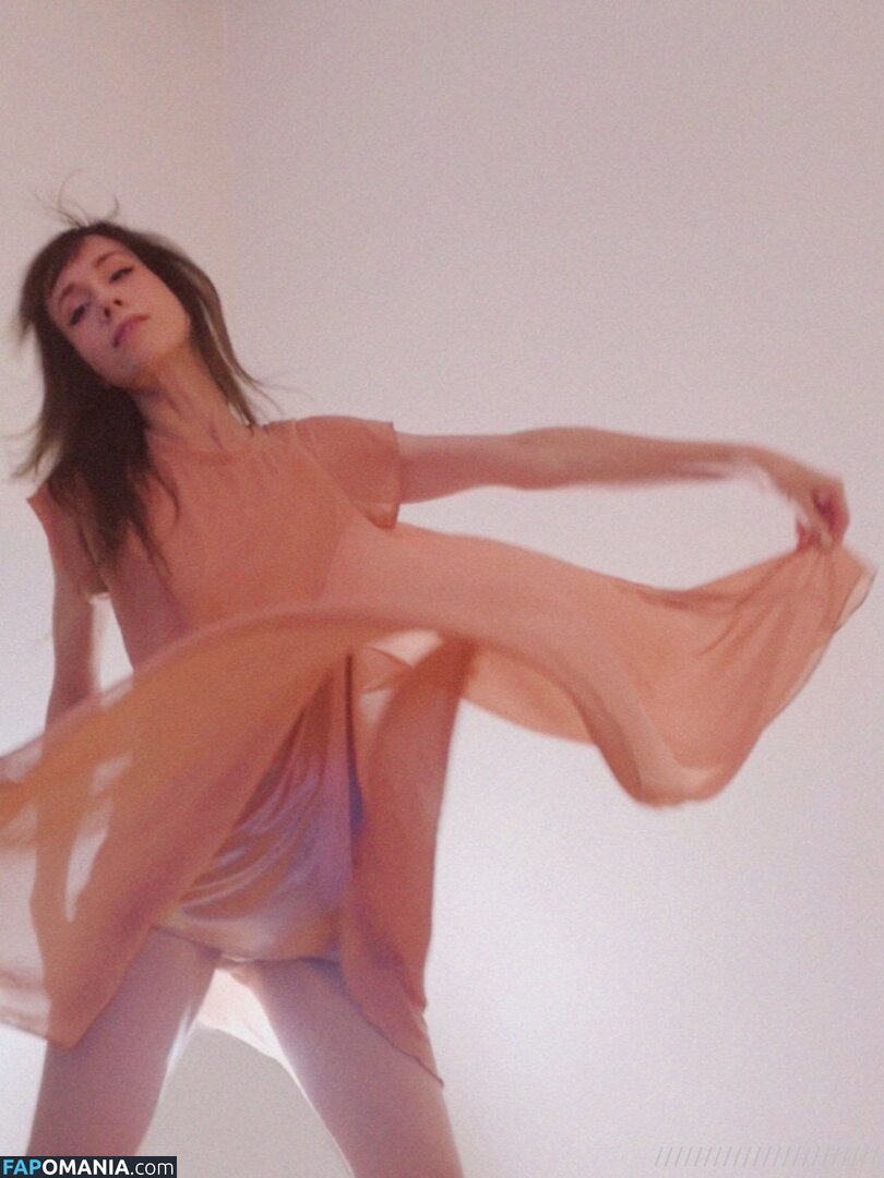 freemoralia / freemoray Nud OnlyFans  Fotografie scursă #10