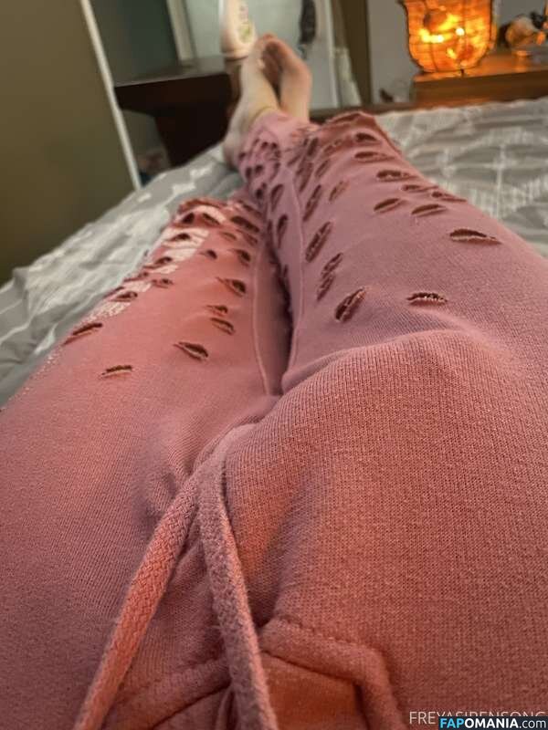 freyasirensong Nud OnlyFans  Fotografie scursă #9