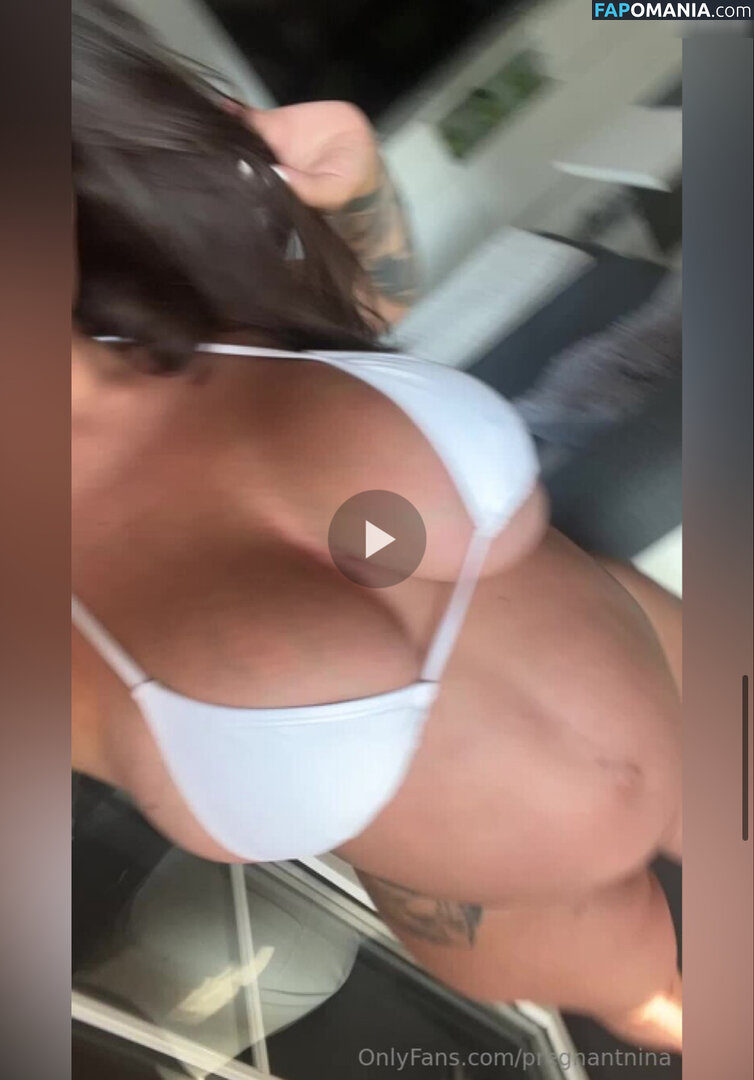 Frisörin Nina / deinenina Nud OnlyFans  Fotografie scursă #3