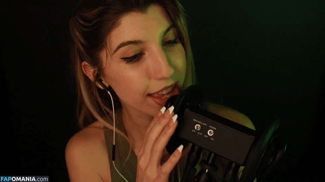 FrivolousFox ASMR / FrivviFox / frivvay Nud OnlyFans  Fotografie scursă #148