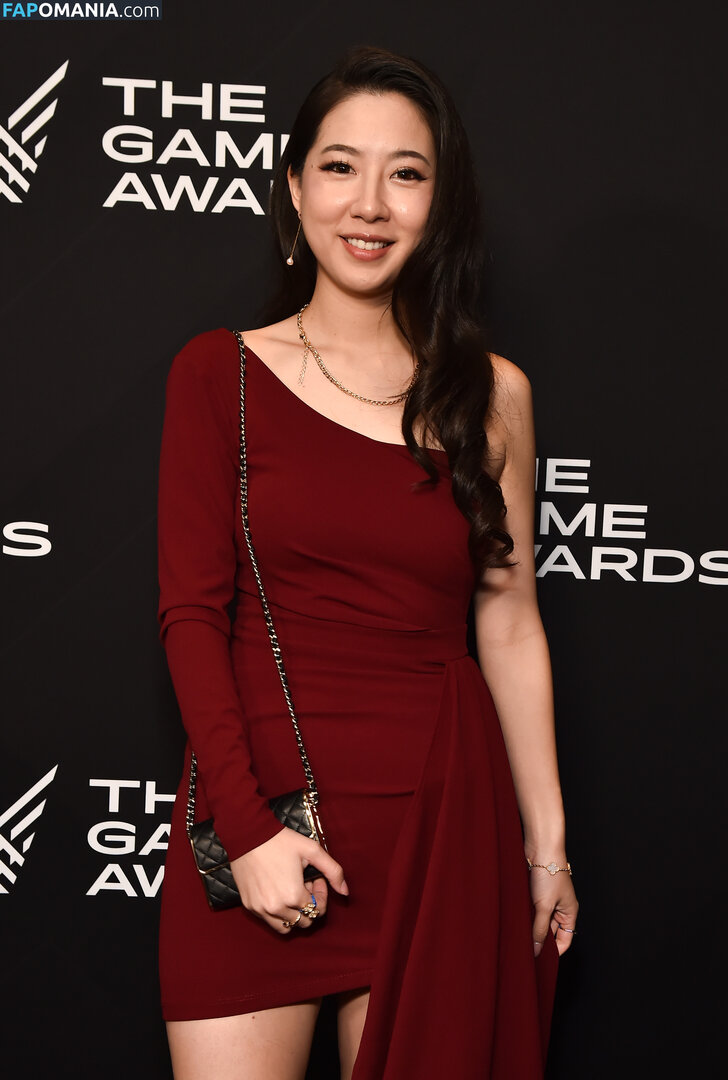 Fuslie / Leslie Nud OnlyFans  Fotografie scursă #709