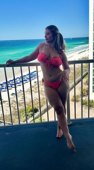 Gabby Gunter