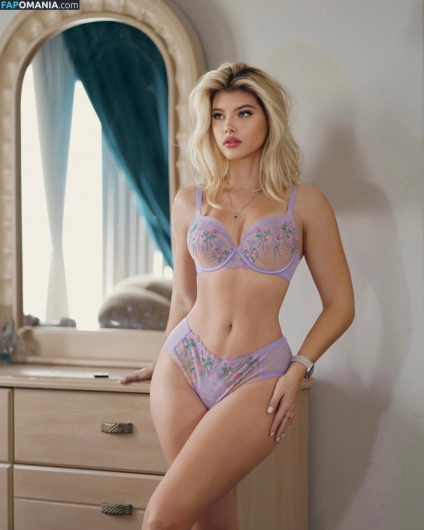 Gabi Champ / Gabi Ciamp / gabiciamp Nud OnlyFans  Fotografie scursă #24