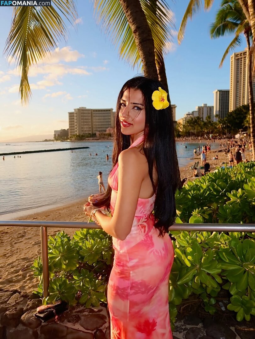 Gal Akbari / gal.qal / officialonlygal Nud OnlyFans  Fotografie scursă #2