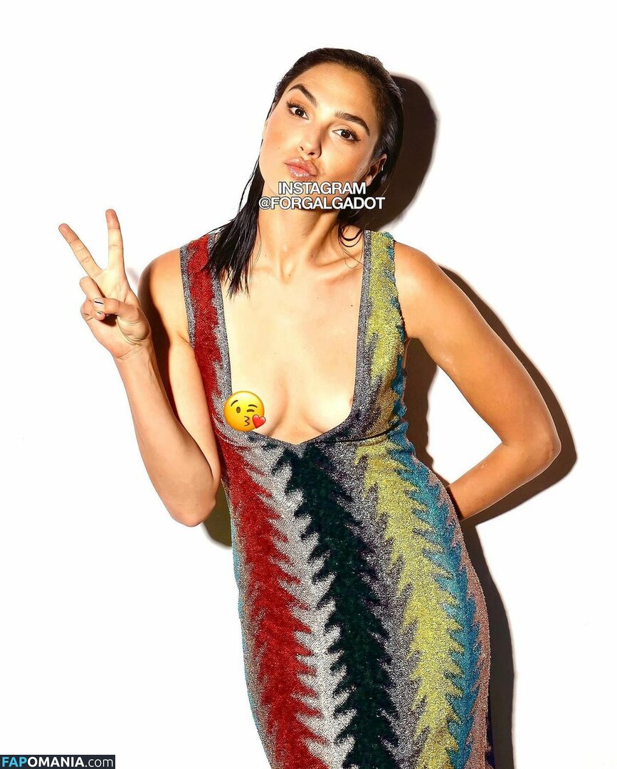 Gal Gadot / gal_gadot / https: / inked_hriss Nud OnlyFans  Fotografie scursă #113
