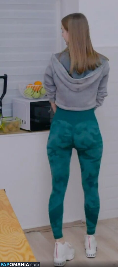 Gavrilka / gavrilka300 Nud OnlyFans  Fotografie scursă #72