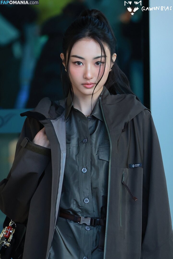 Gawon / Lee Ga-won / MEOVV_GAWON / gawon_moevv / https: / 이가원 MEOVV Nud OnlyFans  Fotografie scursă #12
