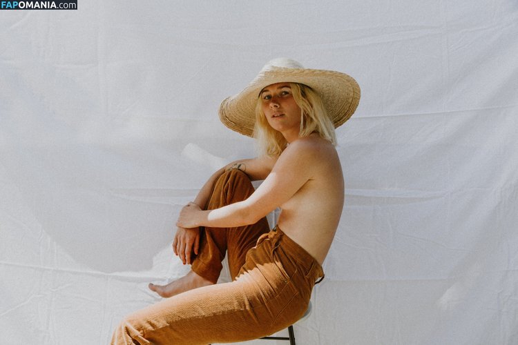 Broods singer / Georgia Nott / NottGeorgia / broodsmusic Nud OnlyFans  Fotografie scursă #2