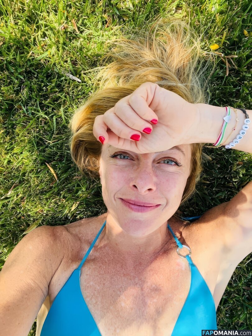 Giorgia Meloni / Italian Prime Minister 🇮🇹 / giorgiameloni Nud OnlyFans  Fotografie scursă #1