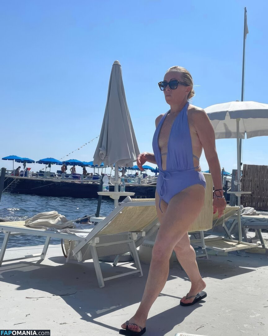 Giorgia Meloni / Italian Prime Minister 🇮🇹 / giorgiameloni Nud OnlyFans  Fotografie scursă #3