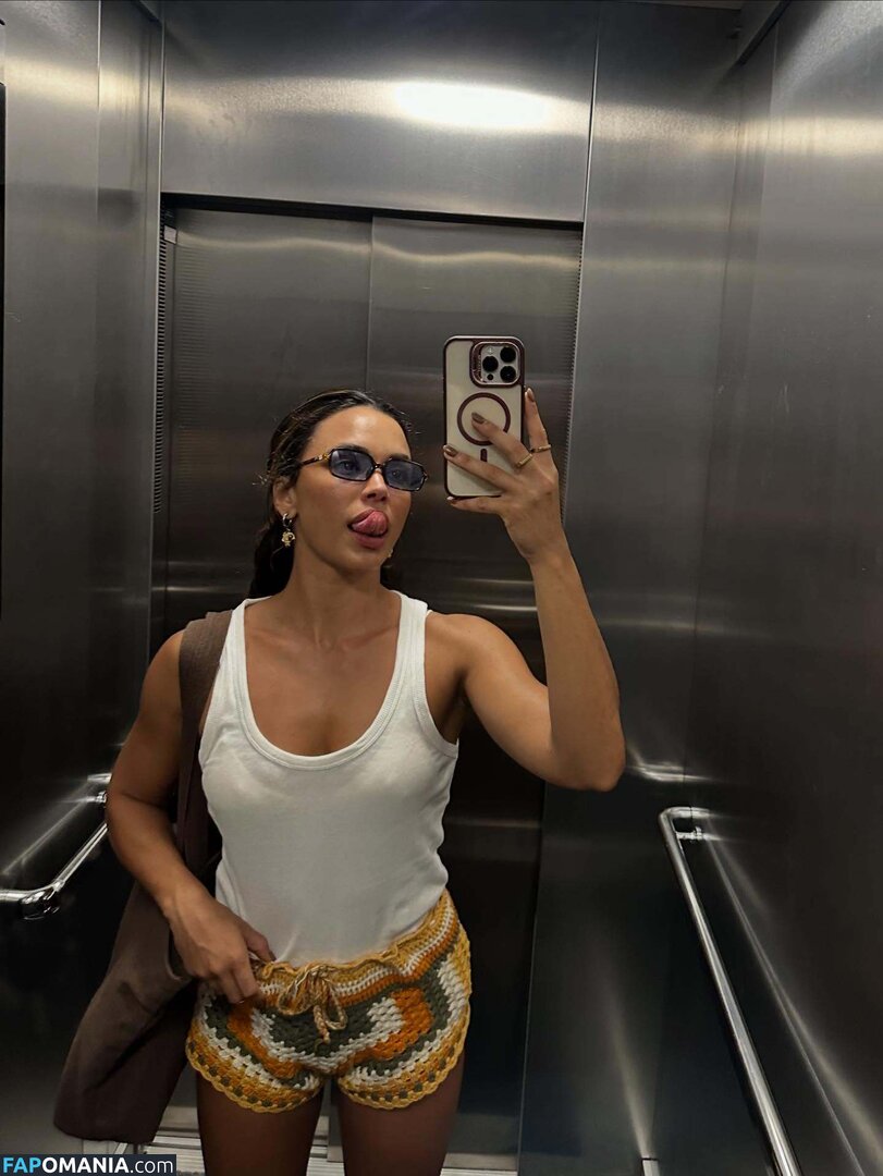 Giovana Cordeiro / cordeirogi Nud OnlyFans  Fotografie scursă #3