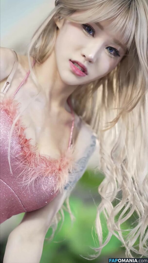 Girl Crush / Taeri / girlcrush_tr Nud OnlyFans  Fotografie scursă #23