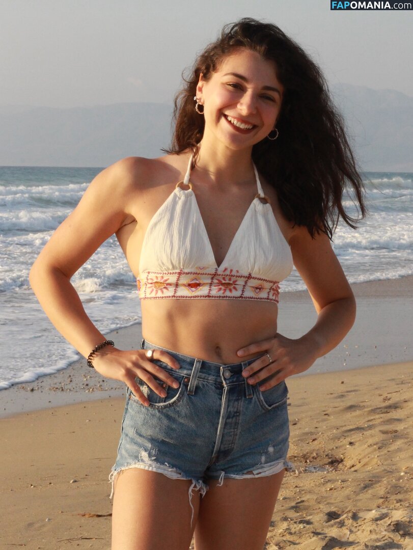 Giulia Crossbow / giuliacrossbow / https: Nud OnlyFans  Fotografie scursă #1