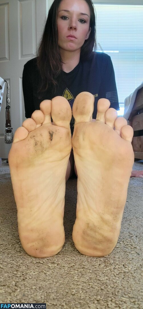 BarefootBunny5116 / Goddess Bunny / thetiniestbunny / thetiniestbunnyx Nud OnlyFans  Fotografie scursă #34