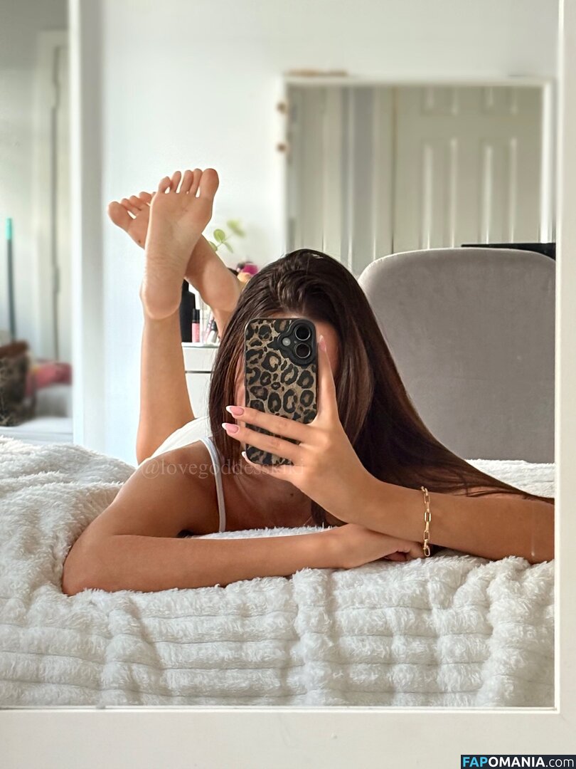 Goddess Kiki / lovegoddesskiki Nud OnlyFans  Fotografie scursă #10