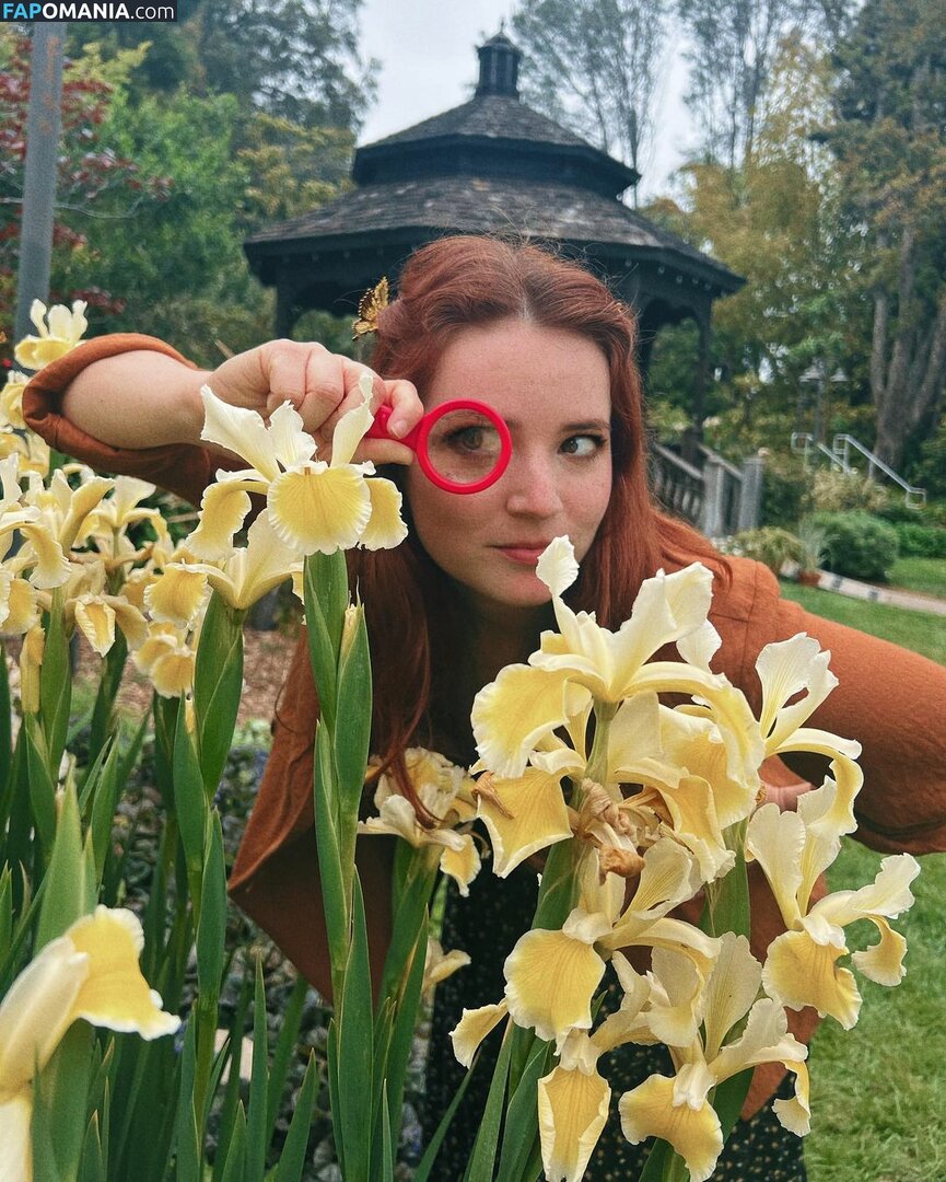 Erin Timony / Fresh Blush ASMR / Goodnight Moon / fresh.blush / goodnightmoonasmr Nud OnlyFans  Fotografie scursă #3