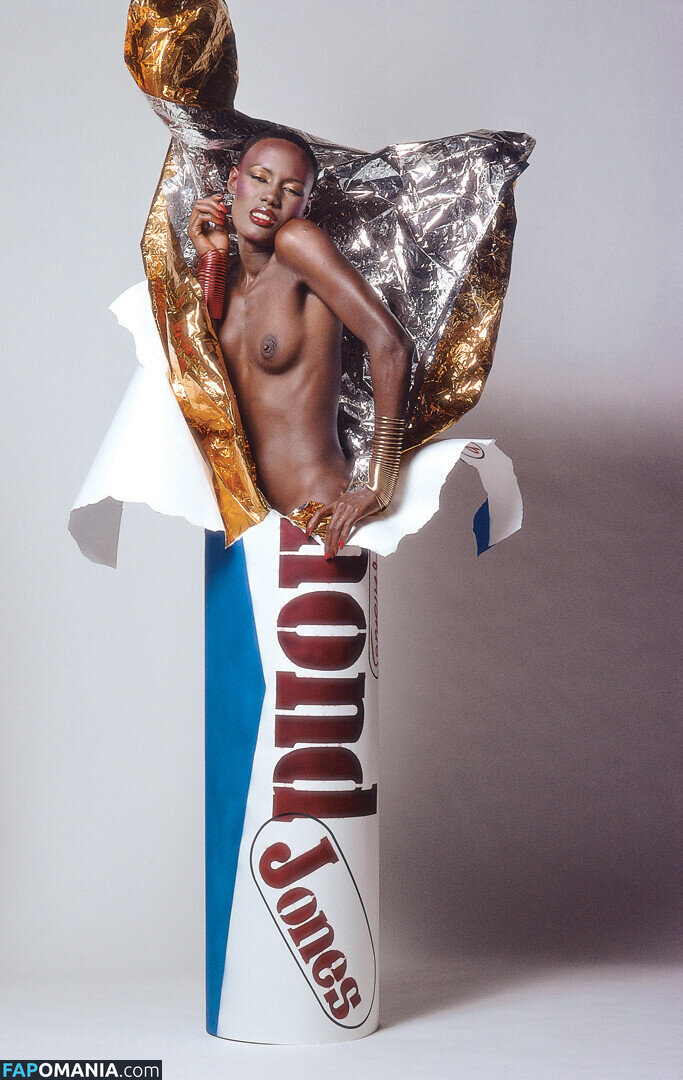 Grace Jones / gracejonesofficial / https: Nud OnlyFans  Fotografie scursă #4